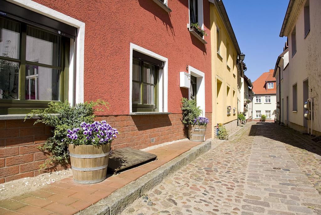 Uferpromenade Apartman Waren  Kültér fotó