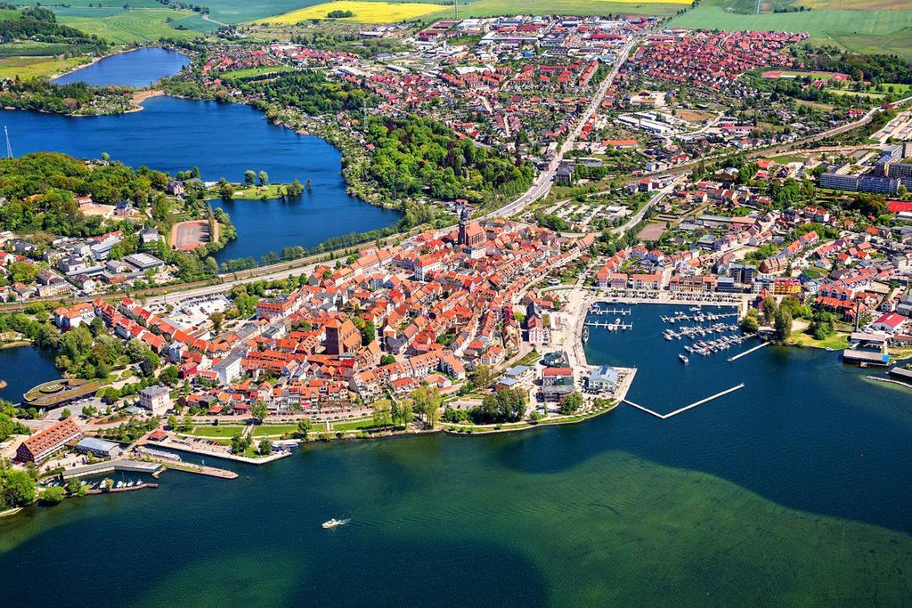 Uferpromenade Apartman Waren  Kültér fotó